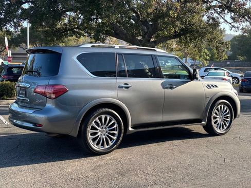 Used 2017 INFINITI QX80 2WD w/ Driver Assistance Package image 3
