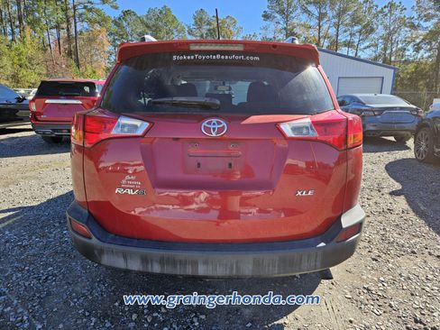 Used 2015 Toyota RAV4 XLE image 8