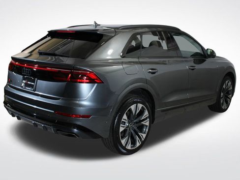 Certified 2025 Audi Q8 Premium Plus w/ Premium Plus Package image 10