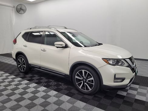 Used 2020 Nissan Rogue SL FWD image 11