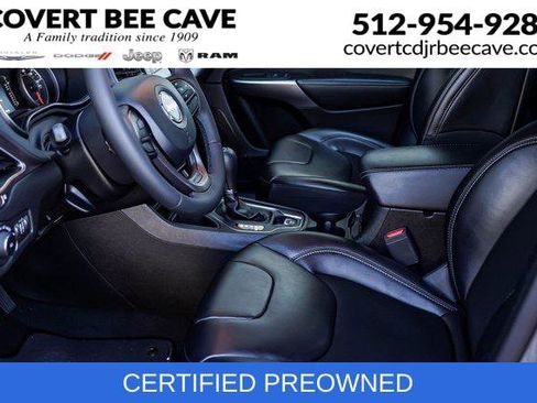 Certified 2020 Jeep Cherokee Latitude Plus image 13