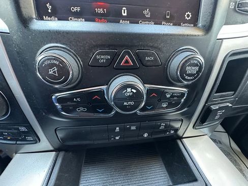 Used 2019 RAM 1500 Classic Warlock AWD/4WD image 23