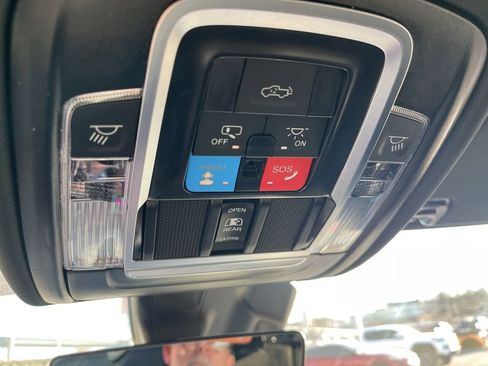 New 2026 RAM 1500 4x4 Crew Cab image 24