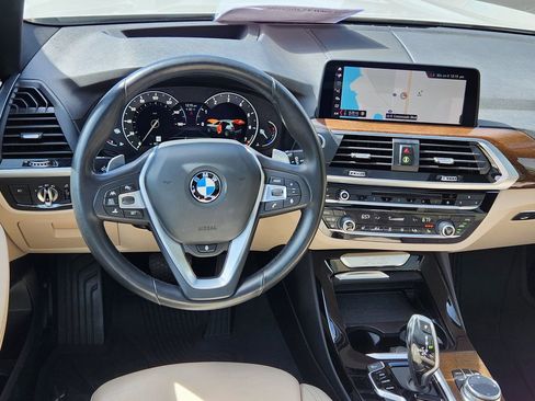 Used 2019 BMW X3 xDrive30i w/ Premium Package image 9