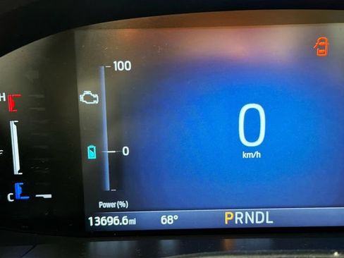 Used 2023 Ford Escape ST-Line w/ Equipment Group 301A AWD/4WD image 13