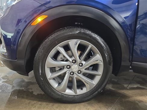 Used 2023 Buick Encore GX Essence w/ Experience Buick Package image 37