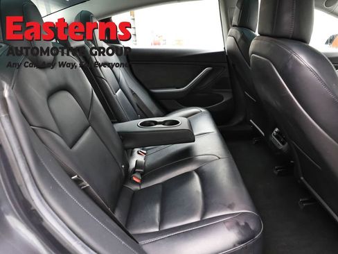 Used 2018 Tesla Model 3 Long Range image 18