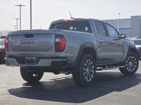 New 2026 GMC Canyon Denali image 24