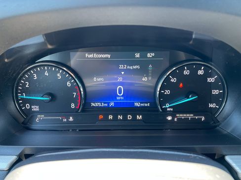 Used 2020 Ford Explorer XLT w/ Equipment Group 202A AWD/4WD image 18