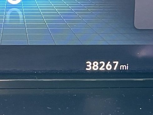 Used 2024 Volkswagen Atlas SE image 36