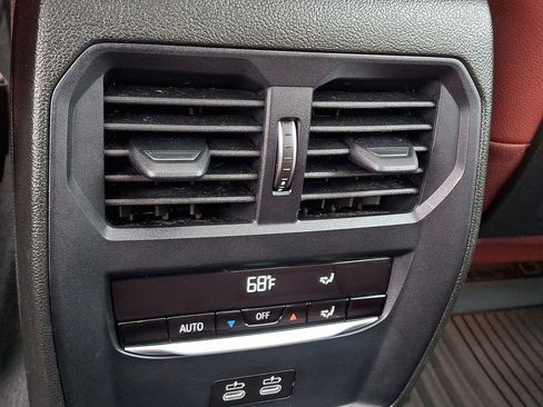 Certified 2022 BMW 330i xDrive Sedan w/ Premium Package 2 image 11