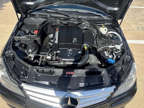 Used 2012 Mercedes-Benz C 250 Sedan image 31
