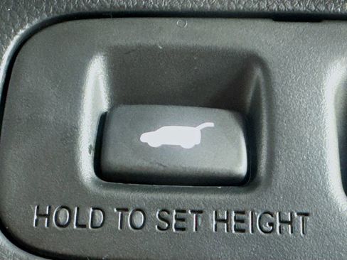 Used 2026 Honda CR-V EX-L image 32