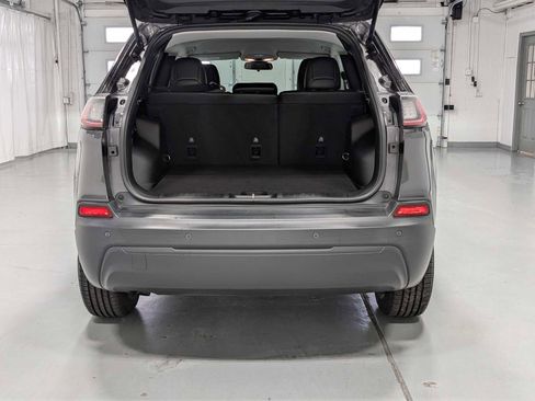 Used 2020 Jeep Cherokee Latitude Plus w/ Cold Weather Group image 36