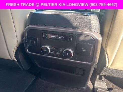 Used 2019 Ford Expedition Platinum image 12