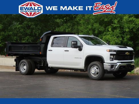 New 2025 Chevrolet Silverado 3500 W/T w/ WT Convenience Package AWD/4WD image 1