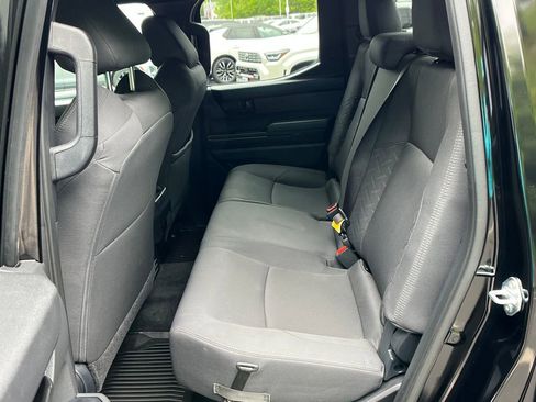 Used 2024 Toyota Tacoma SR5 AWD/4WD image 21