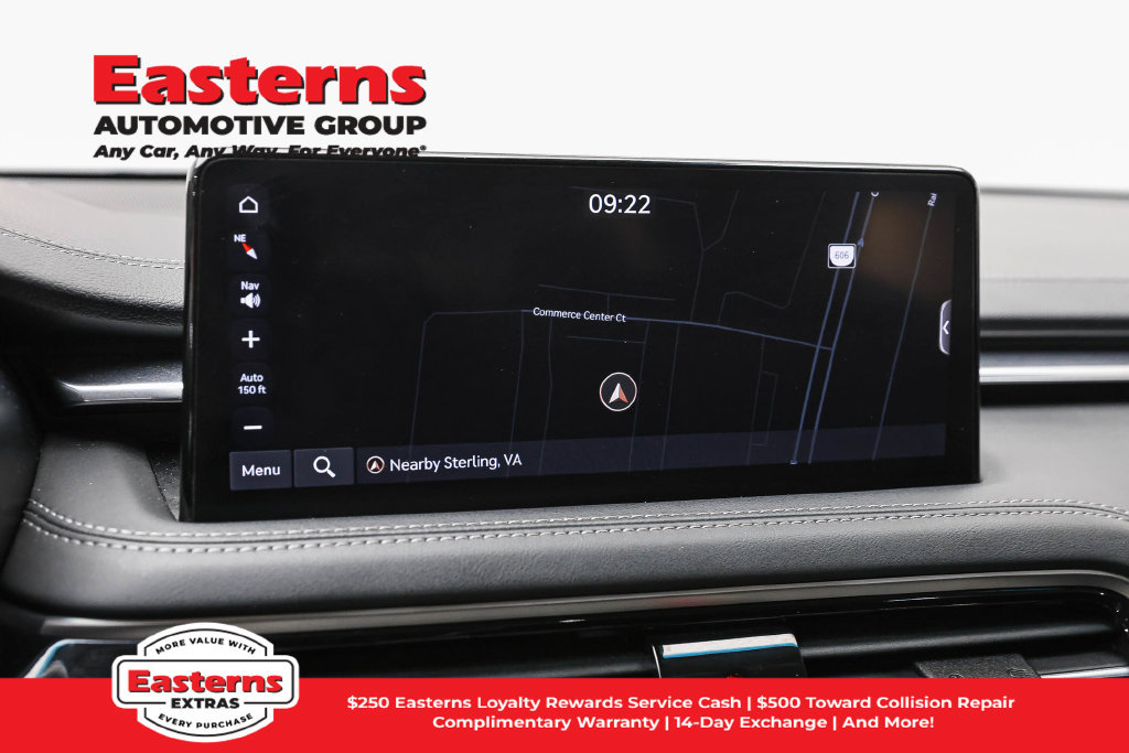 Used 2025 Genesis G70 2.5T RWD image 20