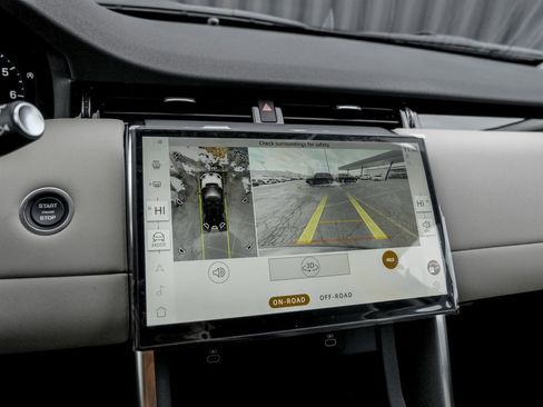 Certified 2025 Land Rover Discovery Sport S image 14