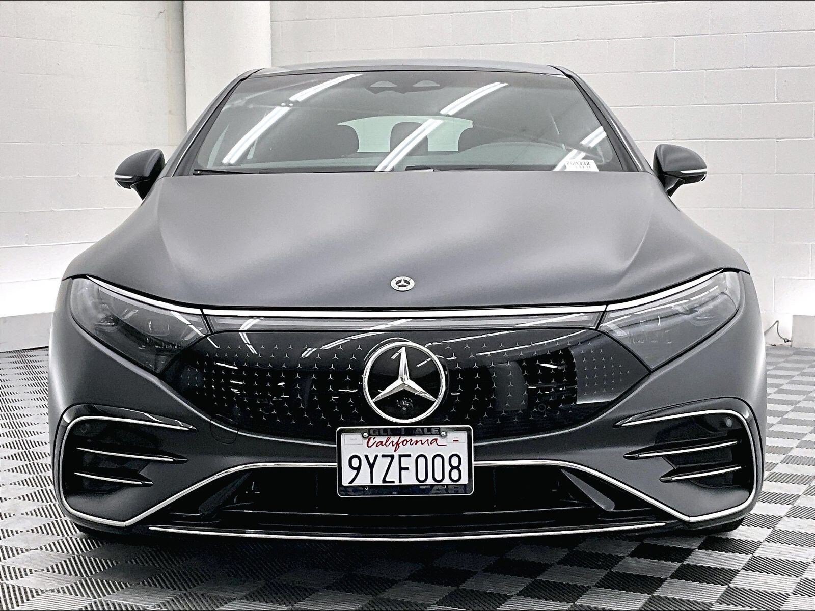 Used 2026 Mercedes-Benz EQS 450+ Sedan image 2