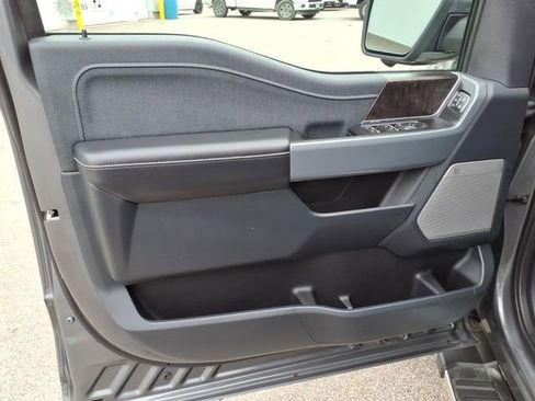 Used 2022 Ford F150 Lariat w/ Equipment Group 502A High AWD/4WD image 24
