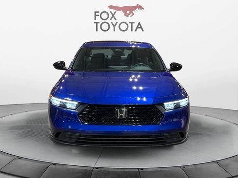 Used 2023 Honda Accord Sport image 9