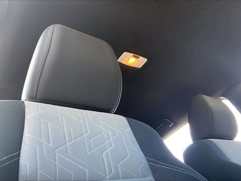 Used 2022 Toyota Tacoma TRD Off-Road image 14