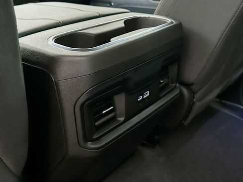 Used 2024 Chevrolet Silverado 2500 LT w/ Convenience Package image 26