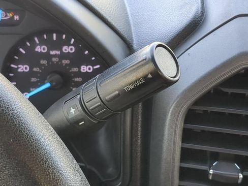 Used 2018 Ford F250 XL w/ Power Equipment Group RWD image 18