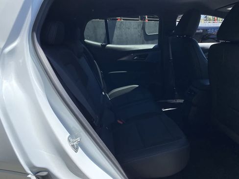 Used 2024 Chevrolet Equinox EV LT AWD/4WD image 17