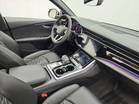 Used 2024 Audi RS Q8 w/ Executive Package AWD/4WD image 18