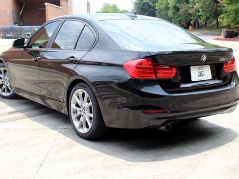Used 2014 BMW 320i Sedan image 6
