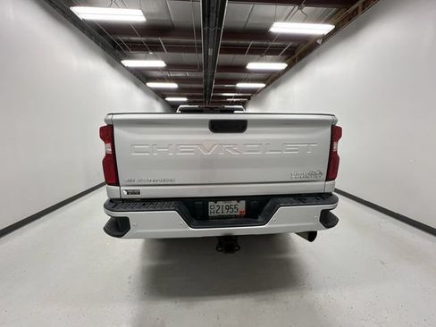 Certified 2020 Chevrolet Silverado 3500 High Country AWD/4WD image 7