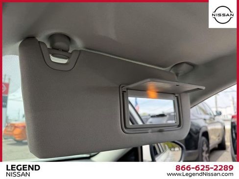 Used 2024 Nissan Altima 2.5 SV w/ SV Premium Package AWD/4WD image 33