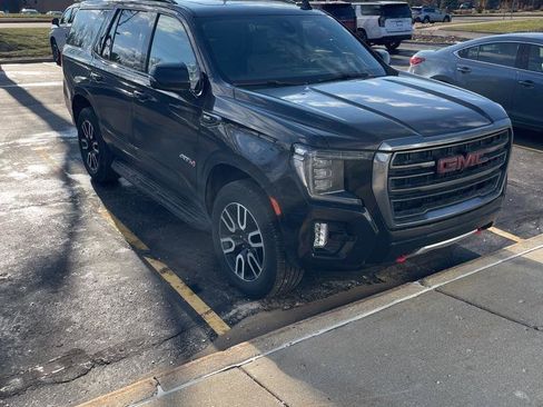 Used 2021 GMC Yukon AT4 w/ Rear Media and Nav Package image 4