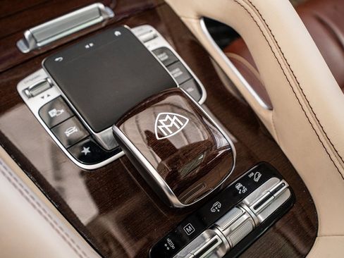 Used 2021 Mercedes-Benz Maybach GLS 600 Maybach GLS 600 image 53