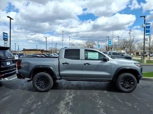 New 2026 Chevrolet Colorado Trail Boss AWD/4WD image 2