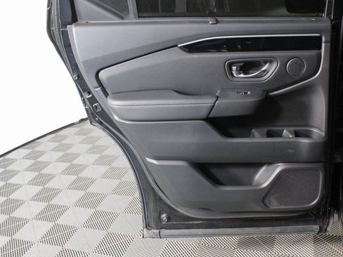 Used 2023 Honda Pilot EX-L image 13