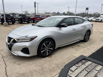 Used 2023 Nissan Maxima SV w/ Floor Mat Group