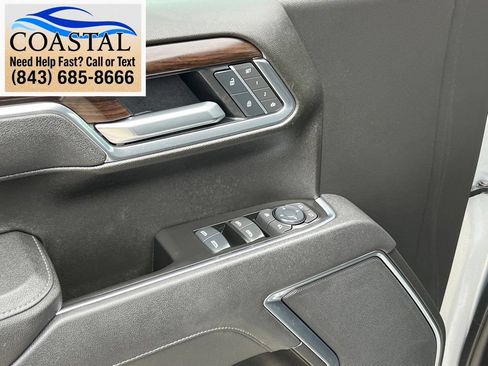 Used 2025 GMC Sierra 1500 SLT RWD image 7