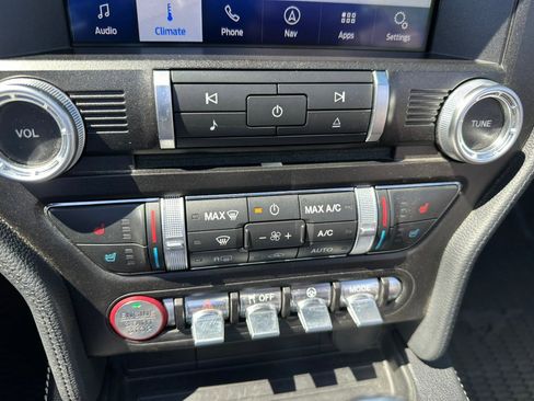 Used 2021 Ford Mustang GT Premium RWD image 28