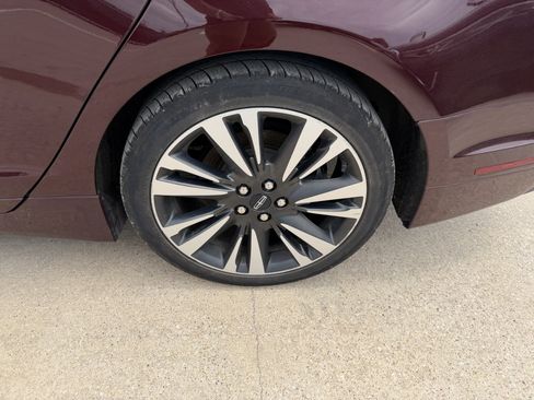 Used 2018 Lincoln MKZ Select w/ Technology Package AWD/4WD image 35