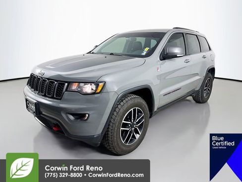 Used 2020 Jeep Grand Cherokee Trailhawk image 3