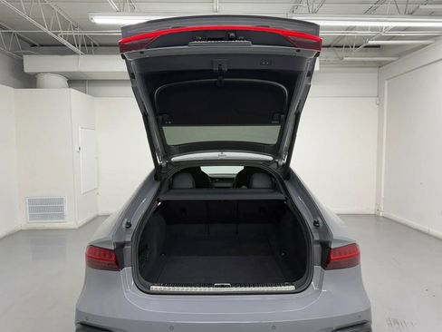 Used 2021 Audi RS 7 Sportback w/ RS 7 Executive Package AWD/4WD image 47