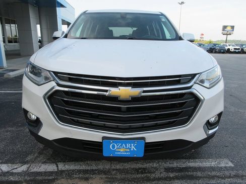 Used 2018 Chevrolet Traverse LT FWD image 8