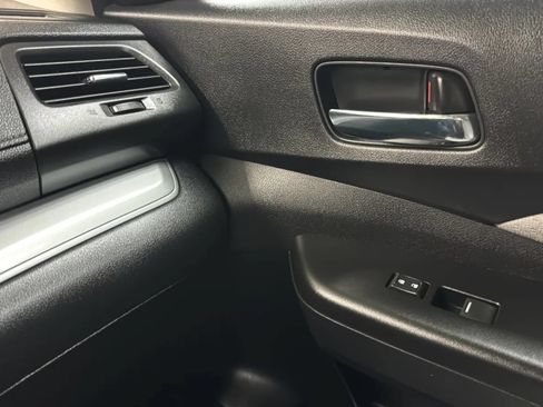 Used 2015 Honda CR-V EX image 2
