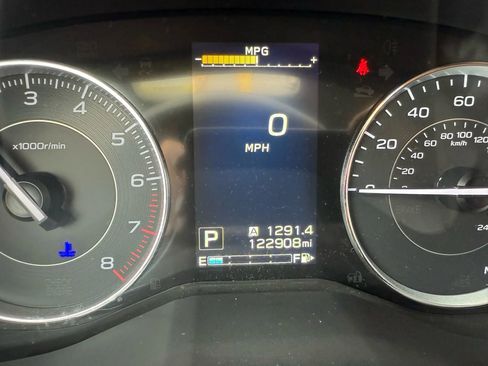 Used 2017 Subaru Impreza 2.0i Limited w/ Moonroof/BSD & Rcta/Eyesight image 11