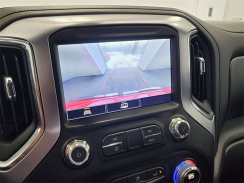 Used 2021 GMC Sierra 1500 Elevation w/ Preferred Package image 23