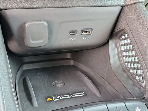 Used 2024 Chevrolet TrailBlazer LT w/ Convenience Package FWD image 22