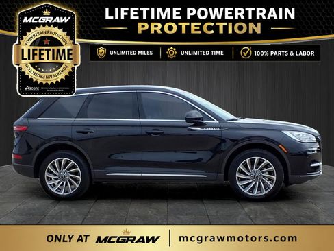 Used 2025 Lincoln Corsair Reserve AWD/4WD image 4